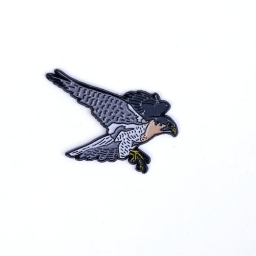 بروش حديدي, عظماء الصيد الجارح.