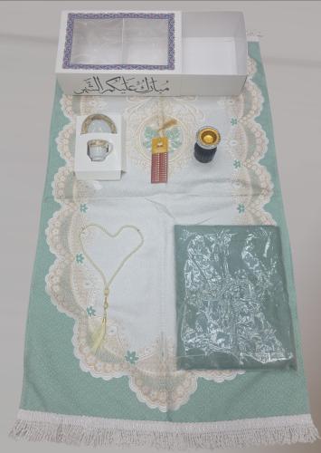 هدايا رمضانيه بوكس رمضان مكتوب عليه مبارك عليكم ال...