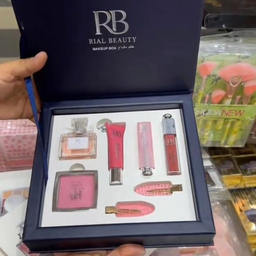Real Beauty complete makeup box