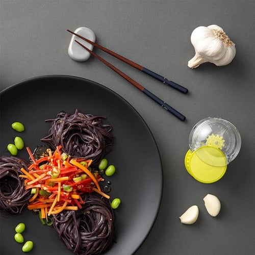 شيف ان قطاعة ثوم