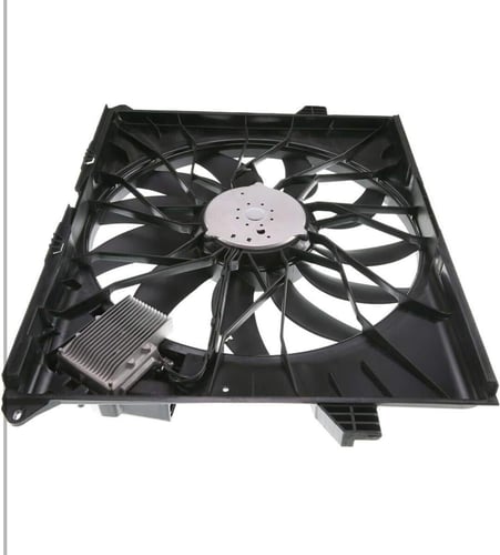 مروحة مرسيدس ١١ ريشة 600 واط اصلية مستعمله