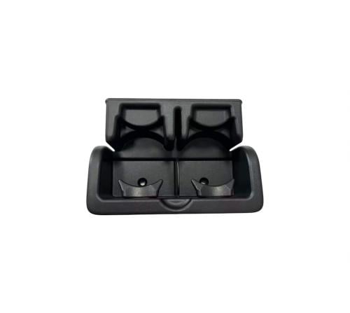 حامل الاكواب الخلفية لون أسود باترول بطل الدروب