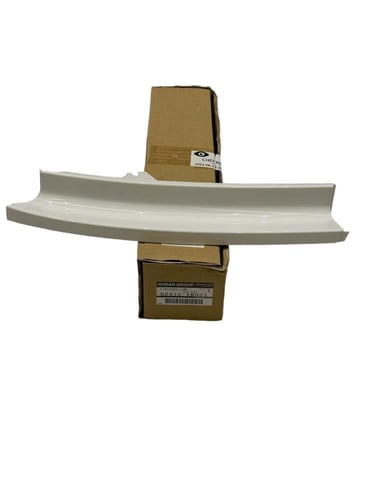 شنبر تحت يمين الشمعة باترول 98-2004 أصلي