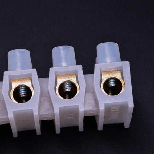 شريط كونكتر كهرباء متعدد المقاسات