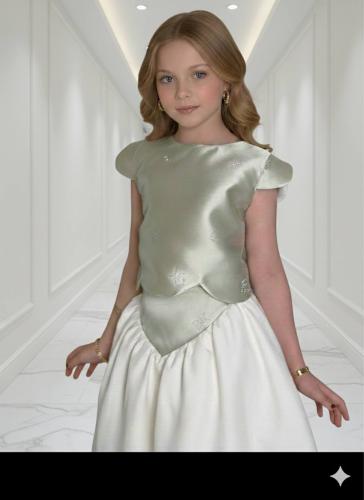 Girls' skirt set