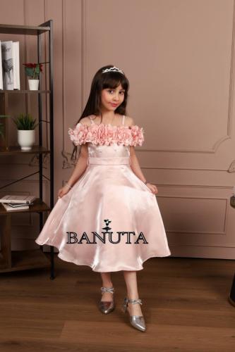 Girls' dress shiny without bust cracks and rose