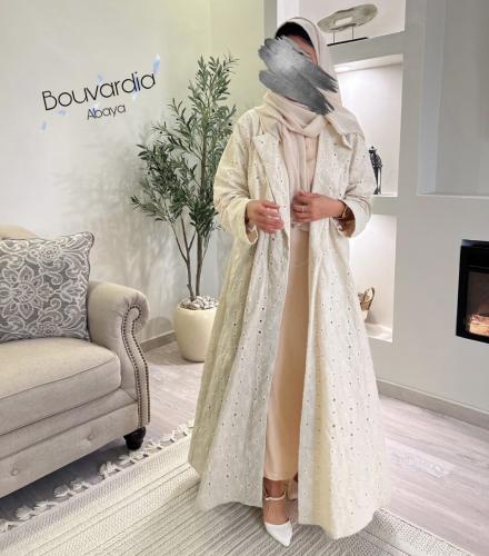 عبايه قطن مطرز