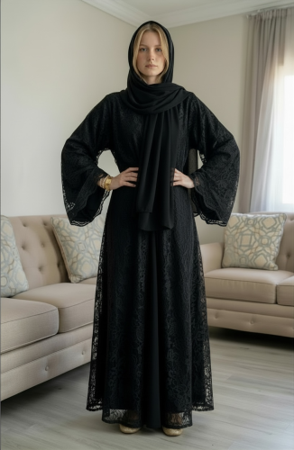عبايه دانتيل اسود