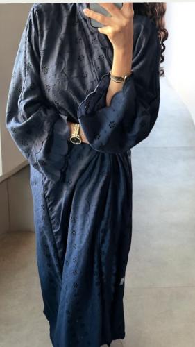 عبايه ركامه. ازرق