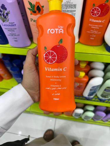 لوشن روتا فيتامين C لتفتيح وترطيب اليدين والجسم +...