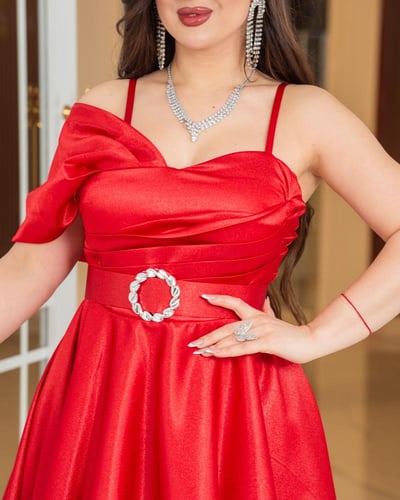 فستان "رغد الحياة" ( احمر )