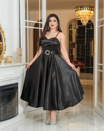 فستان "رغد الحياة" (اسود)