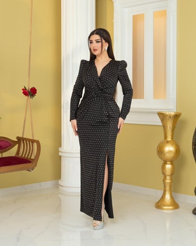 فستان: "بلاك ستار"