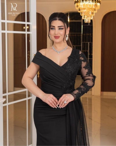 فستان "أميرة الليل" (اسود)