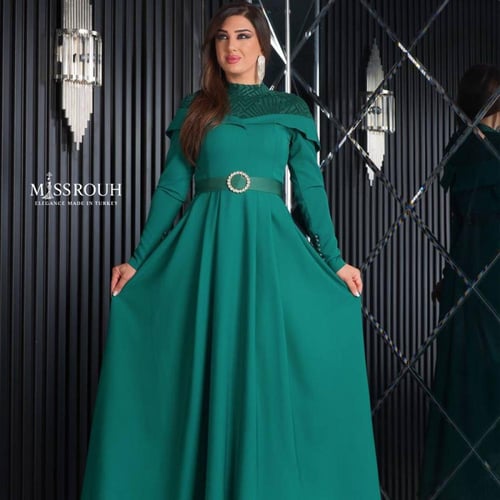 فستان سحر الأنوثة اخضر