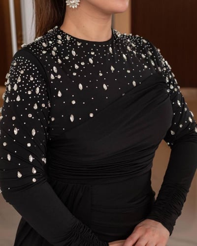 فستان إشراقة الألماس (اسود)