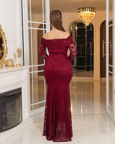 فستان همس الفخامة (عنابي غامق)