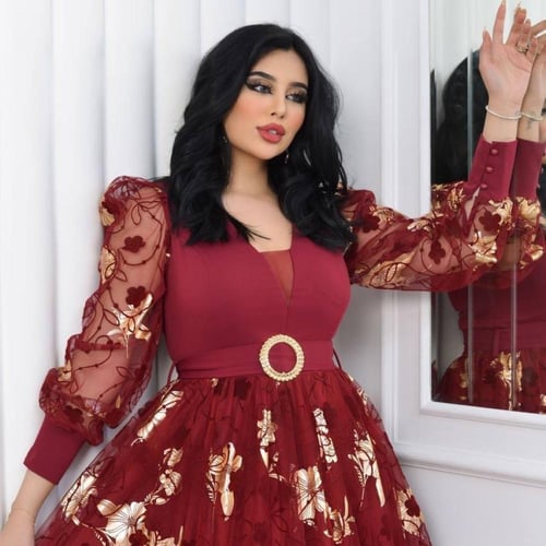 فستان وهج الفخامة عنابي