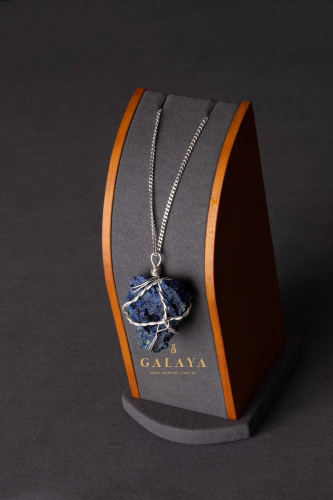 قلادة من الفضة الخالص مع حجر الازوري مع المالاكايت