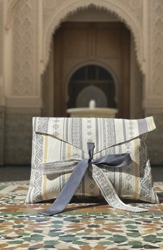 جلابية شرقية كلاسيكية