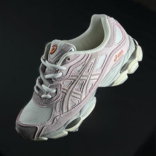 ASICS kayano