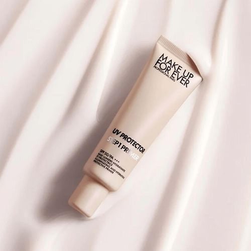 ميك اب فورايفر برايمر الوجه 30 مل ستيب 1 للحمايه م...