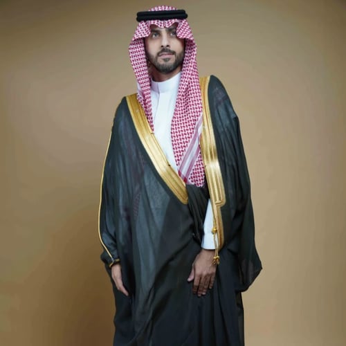 بشت ملكي بترولي غامق