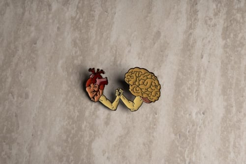 بروش توازن العقل والقلب