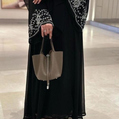 عبايه ليالي