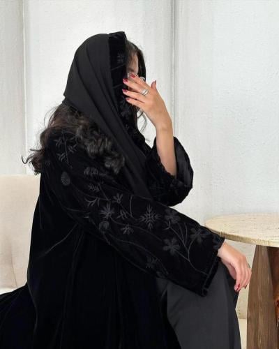 عباية شذا مخمل شتويه