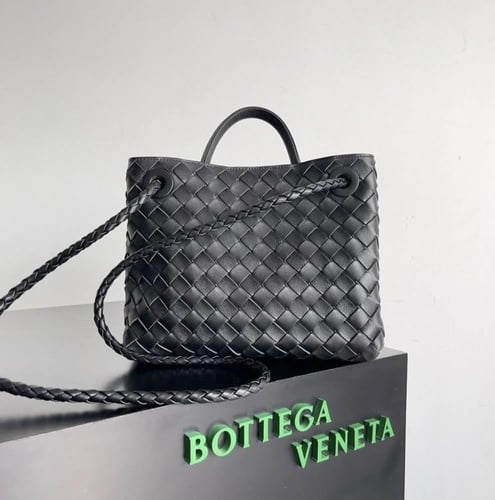 Small Andiamo - Black