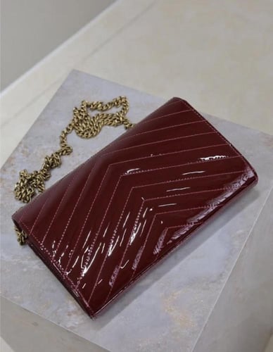 CLASSIC CASSANDRE CHAIN WALLET