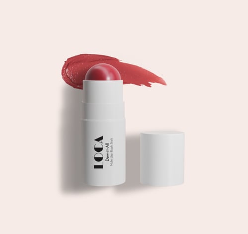 لوكا | عصاة أحمر الخدود