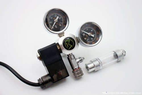 منظم ثاني أكسيد الكربون