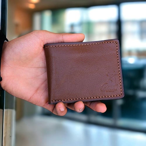 محفظة BAMM GULF : فخامة وأصالة في كل لمسة موديل 23...