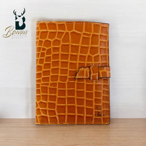 منظم متعدد الاستخدامات (جلد طبيعي 100%) من Bamm Gu...