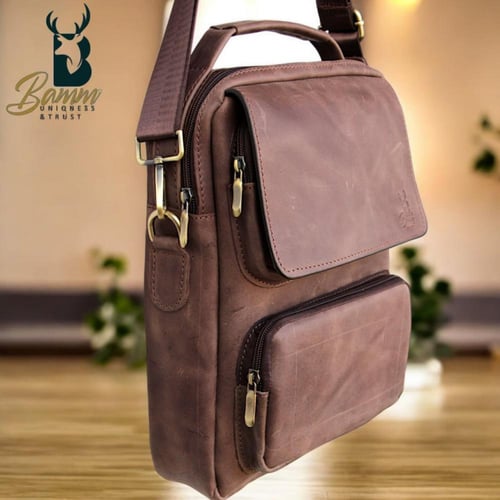 حقيبة كروس رجالي جلد طبيعي أصيل من BAMM GULF موديل...