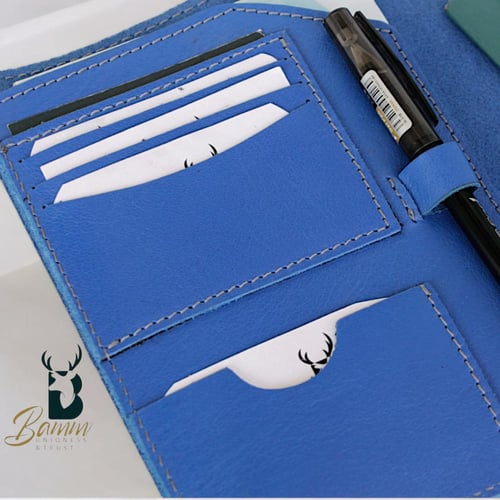 منظم متعدد الاستخدامات (جلد طبيعي 100%) من Bamm Gu...