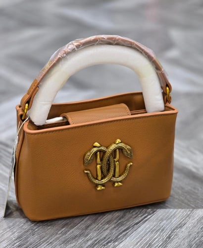 شنطة جوليا الأنيقة هاي كولتي