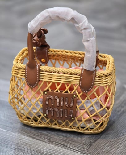 ميو ميو - شنطه بحر ماستر