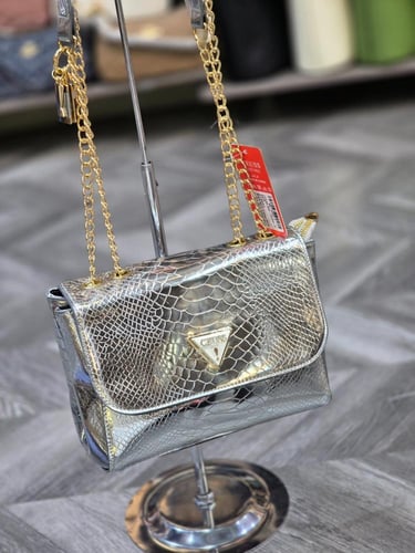 شنطة شبيهة جيس هاي كولتي