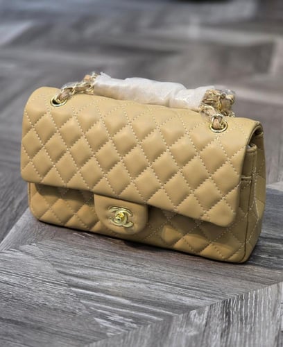 شانيل - كلاسيك ماستر