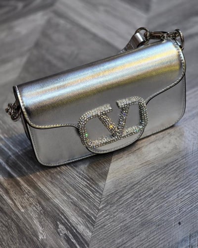 فالنتينو - لوكو صغير ماستر