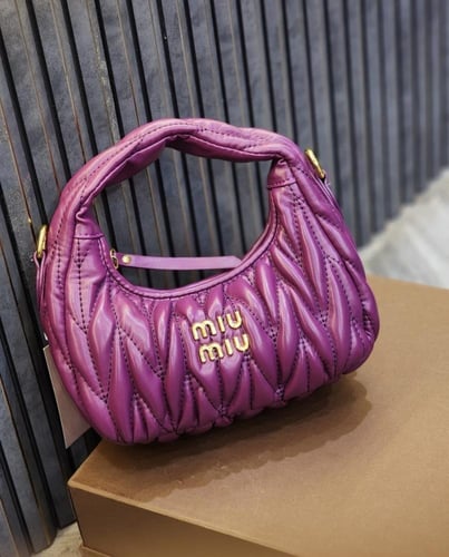 ميو ميو- ماتلاسيه هاي كولتي