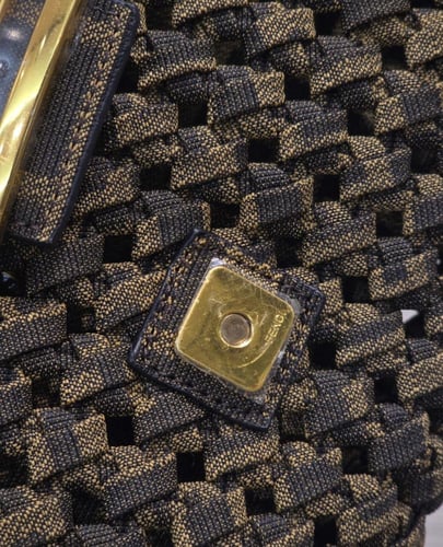 فندي باقييت زوتشا ماستر