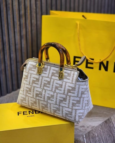 فندي - باي ذا وي