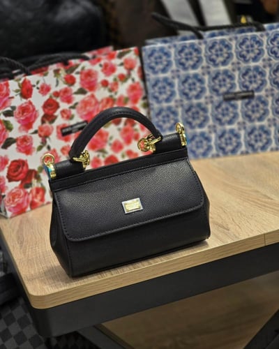 دولتشي اند غابانا - صغير ماستر