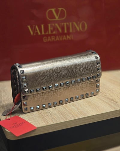 فالنتينو كلاتش روكستد