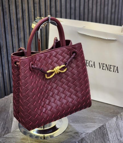 بوتيقا - انديامو