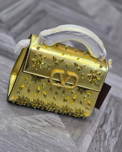 فالنتينو - مناسبات ماستر